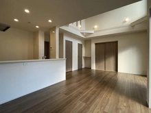 【神奈川県/横須賀市岩戸】横須賀市岩戸5丁目　新築戸建 リビング