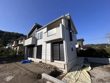 【神奈川県/横浜市金沢区釜利谷西】横浜市金沢区 釜利谷西5丁目 新築一戸建て 建築中の外観