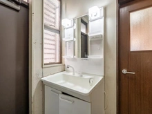 【神奈川県/横浜市港南区港南台】横浜市港南区港南台6丁目　中古戸建 洗面室