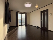 【神奈川県/逗子市小坪】逗子市小坪1丁目　中古一戸建 LDK：1階　家具調度品は価格に含まれません