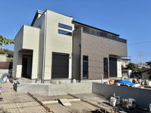 【神奈川県/横浜市金沢区釜利谷西】横浜市金沢区釜利谷西3丁目　新築戸建 建築中の外観