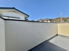 【神奈川県/横浜市金沢区釜利谷西】横浜市金沢区釜利谷西3丁目　新築戸建 バルコニー