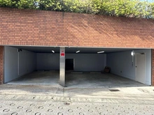 【神奈川県/横浜市港南区港南】港南区港南一丁目　戸建 駐車場