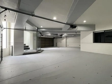 【神奈川県/横浜市港南区港南台】港南区港南台7丁目　戸建 ガレージ