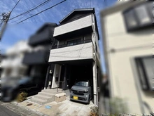 【神奈川県/鎌倉市岡本】鎌倉市岡本1丁目　戸建 外観：写真中央