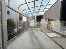 【神奈川県/横浜市栄区笠間】横浜市栄区笠間三丁目　戸建 駐車場