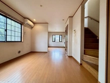 【神奈川県/鎌倉市台】鎌倉市台3丁目　戸建 リビング