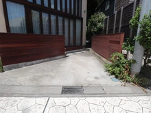 【神奈川県/鎌倉市大町】鎌倉市大町三丁目借地権付建物 駐車場