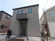 【神奈川県/横浜市磯子区田中】横浜市磯子区田中1丁目　新築戸建　C棟/全3棟 外観：全3棟(中央)
