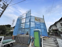 【神奈川県/鎌倉市今泉台】鎌倉市今泉台5丁目　新築戸建　1号棟/全2棟 建築中の外観：全2棟