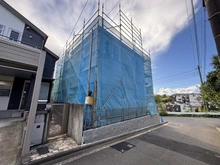 【神奈川県/横浜市栄区元大橋】横浜市栄区元大橋1丁目　新築戸建　/全1棟 建築中の外観