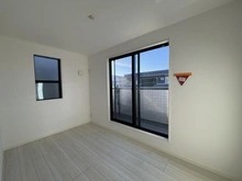 【神奈川県/鎌倉市大船】鎌倉市大船4丁目新築戸建　1号棟/全3棟 洋室