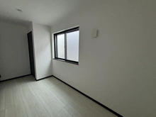 【神奈川県/鎌倉市大船】鎌倉市大船4丁目新築戸建　2号棟/全3棟 洋室