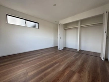 【神奈川県/横浜市栄区中野町】横浜市栄区中野町　戸建 洋室