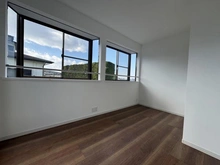 【神奈川県/横浜市栄区中野町】横浜市栄区中野町　戸建 洋室