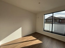 【神奈川県/横浜市栄区野七里】栄区野七里1丁目　新築戸建 /　全1棟 洋室