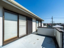【神奈川県/横浜市都筑区見花山】横浜市都筑区見花山　中古戸建て バルコニー