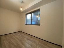 【神奈川県/横浜市港北区大倉山】港北区大倉山6丁目中古戸建 洋室：1階約4.6帖