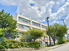 【神奈川県/川崎市宮前区神木】宮前区神木2丁目　中古戸建 川崎市平小学校（現地より約550m）