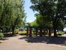 【神奈川県/川崎市宮前区神木】宮前区神木2丁目　中古戸建 神木公園（現地より約500m）