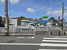 【神奈川県/川崎市宮前区東有馬】宮前区東有馬5丁目　中古戸建 ファミリーマート東有馬2丁目店（現地より約180m）