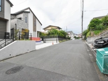 【神奈川県/横浜市青葉区市ケ尾町】市ヶ尾町　新築戸建　2号棟 前面道路