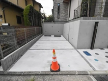 【神奈川県/横浜市青葉区市ケ尾町】市ヶ尾町　新築戸建　2号棟 駐車場