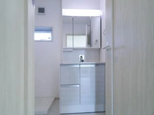 【神奈川県/横浜市緑区北八朔町】横浜市緑区北八朔町　新築戸建　B棟（全3棟） 洗面室