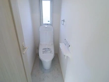 【神奈川県/横浜市緑区北八朔町】横浜市緑区北八朔町　新築戸建　B棟（全3棟） トイレ