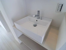 【神奈川県/横浜市緑区北八朔町】横浜市緑区北八朔町　新築戸建　B棟（全3棟） 洗面所：2階洗面所シンク