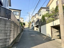 【神奈川県/横浜市都筑区川和町】都筑区川和町　中古戸建 前面道路