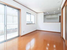 【神奈川県/横浜市青葉区桂台】青葉区桂台2丁目　中古戸建 リビング・ダイニング