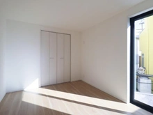 【神奈川県/横浜市都筑区川和町】都筑区川和町　新築戸建 洋室