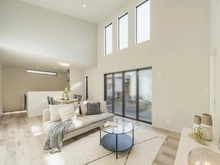 【神奈川県/横浜市青葉区市ケ尾町】青葉区市ケ尾町　中古戸建 リビング・ダイニング：※家具・調度品は販売価格に含まれておりません