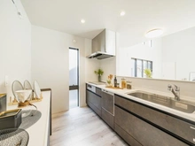 【神奈川県/横浜市青葉区市ケ尾町】青葉区市ケ尾町　中古戸建 リビング・ダイニング