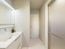 【神奈川県/横浜市青葉区市ケ尾町】青葉区市ケ尾町　中古戸建 洗面室