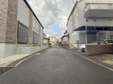 【神奈川県/横浜市青葉区市ケ尾町】青葉区市ケ尾町　中古戸建 前面道路