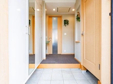 【東京都/小金井市東町】プラウドシーズン東小金井 玄関：1階ホール