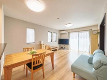 【東京都/稲城市坂浜】プラウドシーズン稲城若葉台 リビング・ダイニング