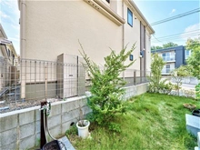 【東京都/稲城市坂浜】プラウドシーズン稲城若葉台 庭：屋外水栓あり