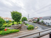 【東京都/府中市多磨町】THE FAIR GROVE 武蔵野の森  眺望：東側