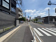 【東京都/小金井市本町】プラウドシーズン武蔵小金井セントラル 前面道路
