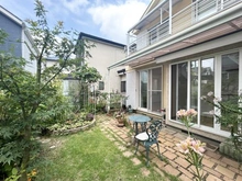 【東京都/小平市御幸町】小平市御幸町　中古戸建 庭：家具調度品は価格に含まれません。