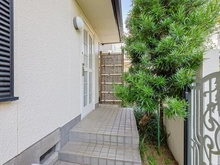 【東京都/小金井市貫井南町】小金井市貫井南町5丁目　戸建 アプローチ