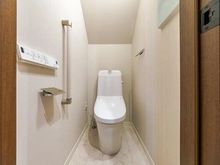 【東京都/小金井市前原町】プラウドシーズン武蔵小金井テラス第2街区 トイレ：1階