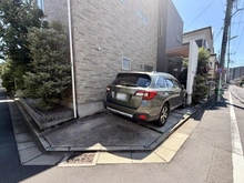 【東京都/世田谷区新町】世田谷区新町一丁目 借地権付中古戸建 駐車場