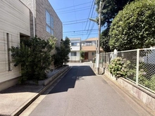 【東京都/世田谷区新町】世田谷区新町一丁目 借地権付中古戸建 前面道路：※東側