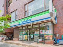 【東京都/世田谷区新町】世田谷区新町一丁目 借地権付中古戸建 ファミリーマート世田谷新町三丁目店（現地より約890m）