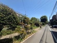【東京都/目黒区東が丘】プラウドシーズン目黒東が丘　STAGE1 前面道路