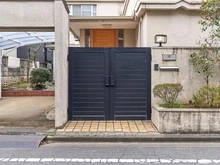 【東京都/杉並区下井草】杉並区下井草3丁目　中古戸建 アプローチ